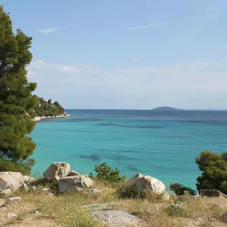 Family House 250m Away From The Coast, With Big Garden Casa vacanze *