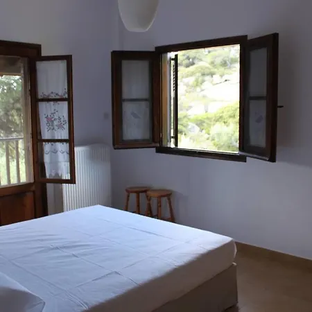 Casa vacanze Family House 250m Away From The Coast, With Big Garden